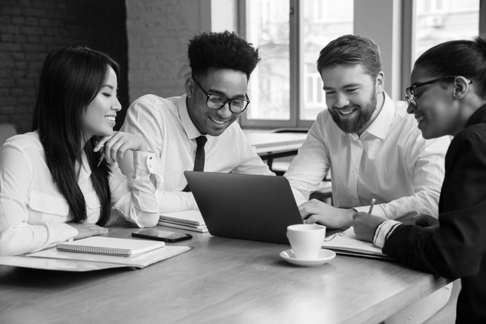 Étude et recherche en stratégies d'investissement